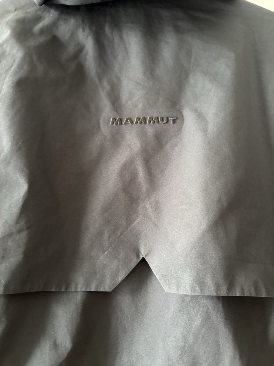 Mammut Jacken: Mammut Regenjacke Gore-Tex Grösse M  – Gebraucht aus Winterthur von LizzRabbit 2