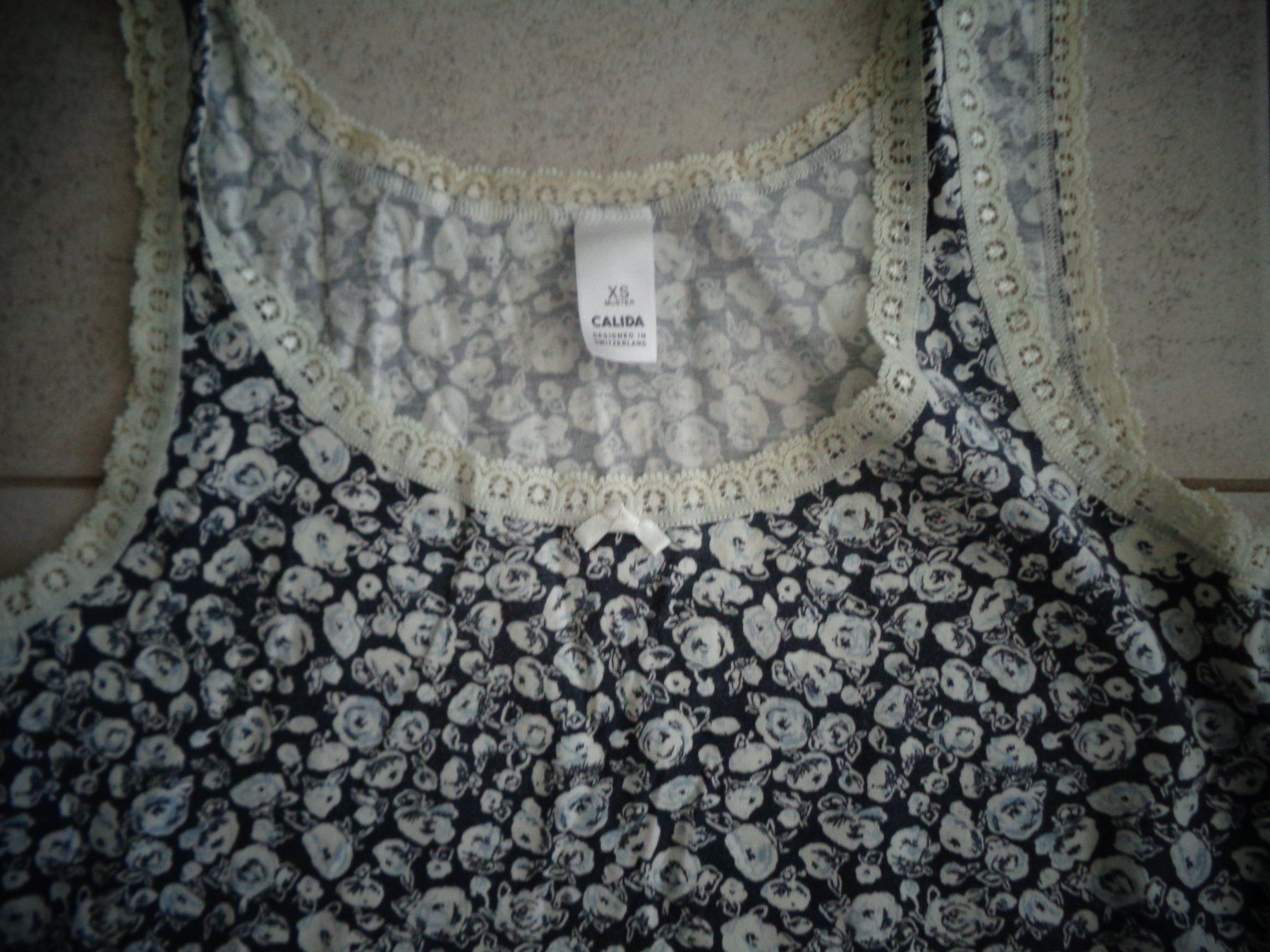 Calida Top: CALIDA TOP GR.XS – Usato da Rotkreuz venduto da Samballi 1