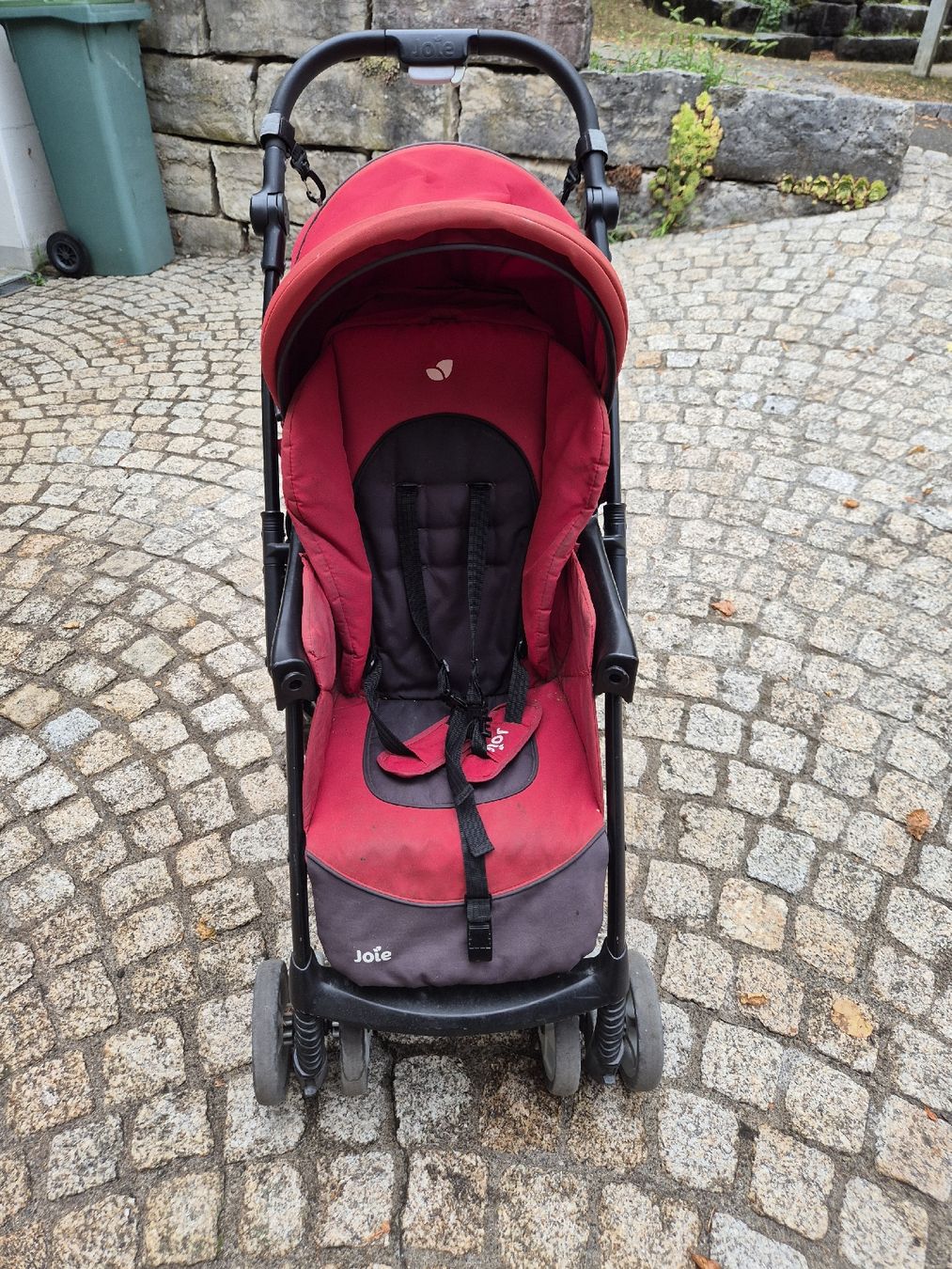 Joie Kinderwagen: Joie Kinderwagen/Buggie, rot – Gebraucht aus Russikon von buwe11 1