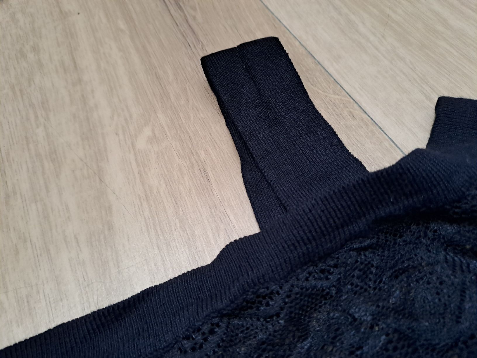 Maglioni & Felpe: bpc Selection Pullover mit Spitze, Grösse 40/42 - Top – Nuovo (secondo la descrizione) da Münchenbuchsee venduto da Babsique 1