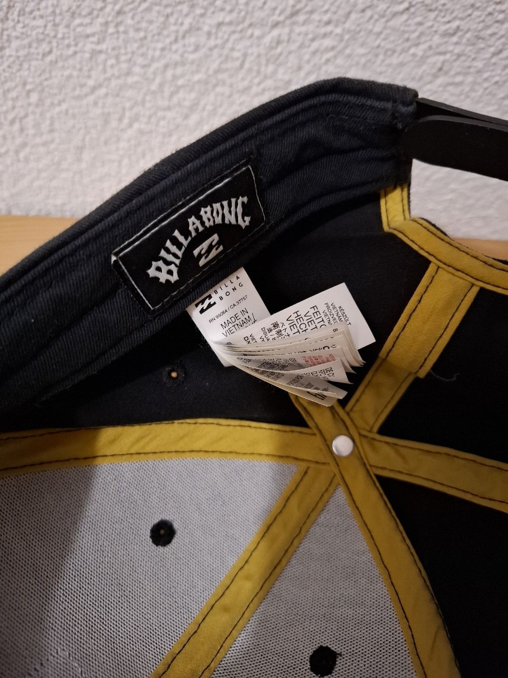 Billabong Copricapi, berretti & cappellini: Billabong Cap – Nuovo (secondo la descrizione) da Triengen venduto da sil_dr9b 1