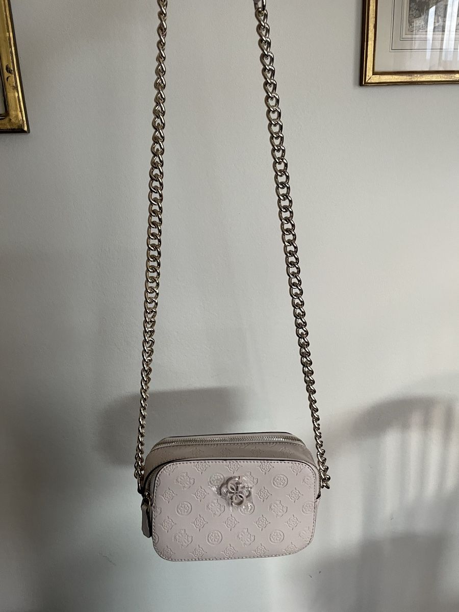 Guess Taschen für Damen: Guess Handtasche, neuwertig mit Kette – Neu (gemäss Beschreibung) aus Hünibach von Falken83 1