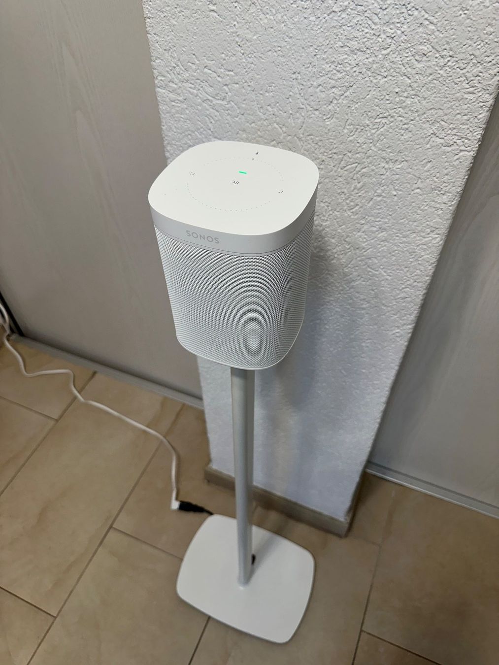 Sonos Casse acustiche: Sonos One mit Ständer - Top Zustand, Weiss – Usato da Othmarsingen venduto da daisy18 4