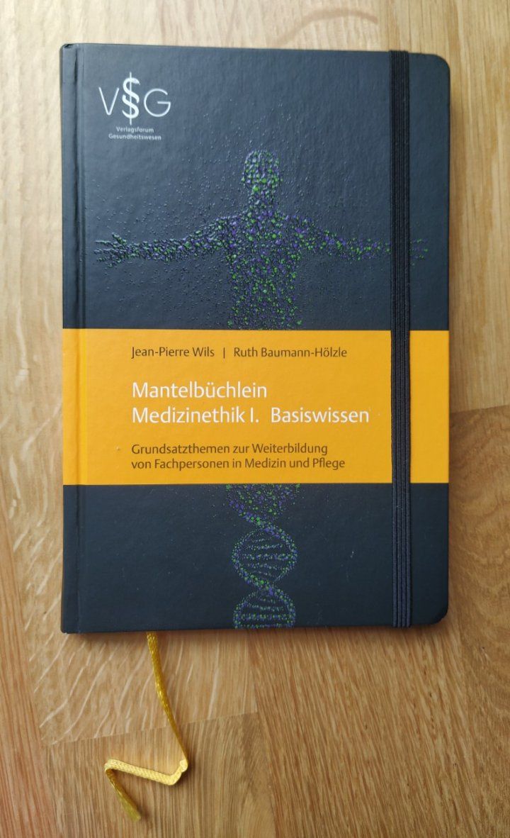 Libri: Mantelbüchlein Medizin Ethik – Usato da Ebnat-Kappel venduto da nadine1994