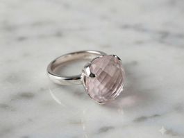 Silberring 925 mit synthetischem Rosenquarz in zartem Rosa