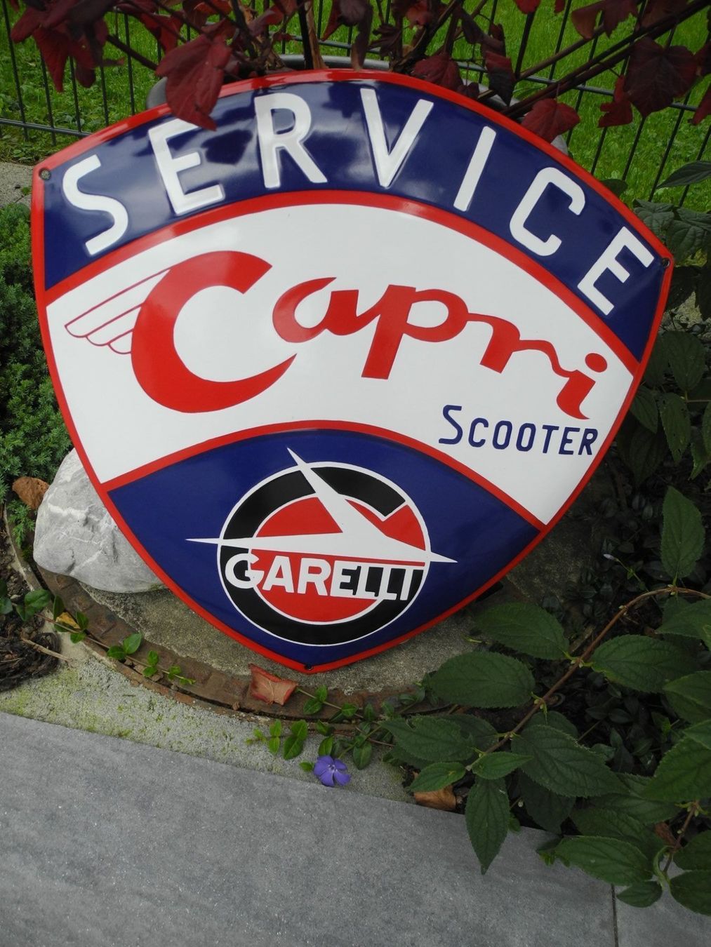 Insegne: CAPRI/GARELLI EMAILSCHILD – Nuovo (secondo la descrizione) da Reinach AG venduto da Huckleberrysix 3