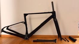 Gravel aero race frameset / size S / UDH / T47 / 50mm / NEU