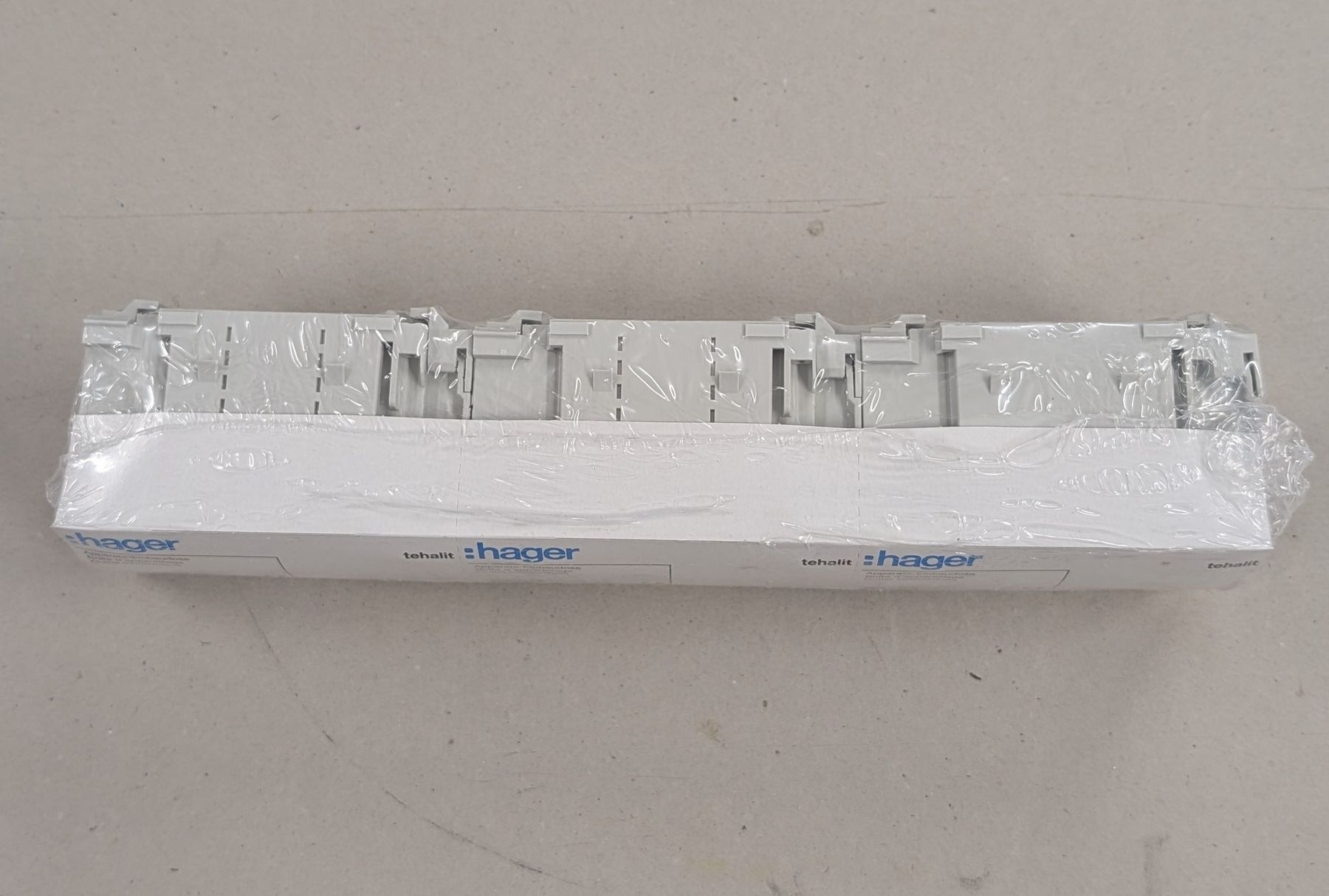 Hager Alimentazione elettrica: Apparate Einbaudose Hager Tehalit – Nuovo e nell'imballaggio originale da Volketswil venduto da mar_c5pv 1