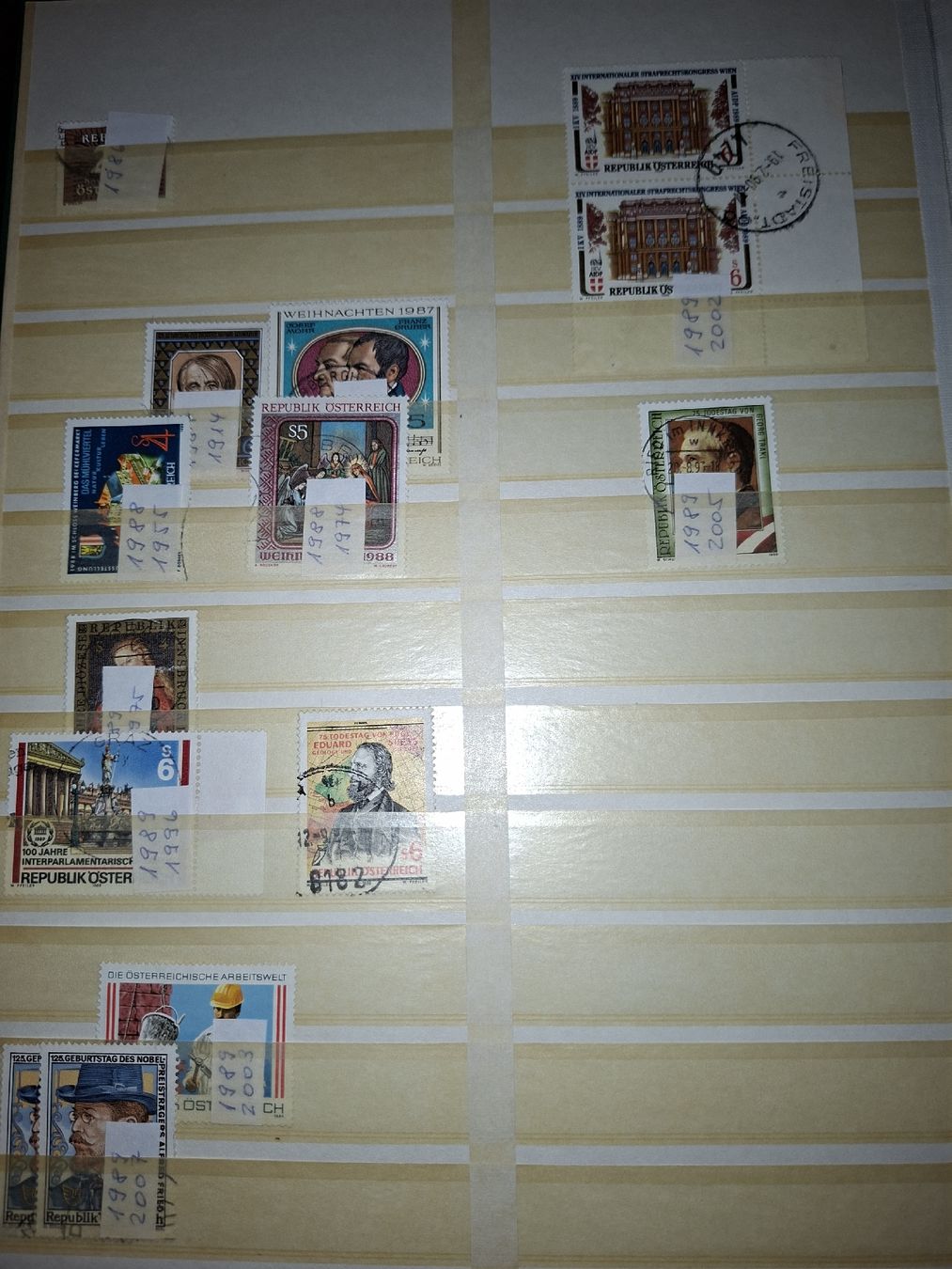 Tutti i francobolli: Briefmarkensammlung Österreich  – Usato da Balgach venduto da SIMEON27 8
