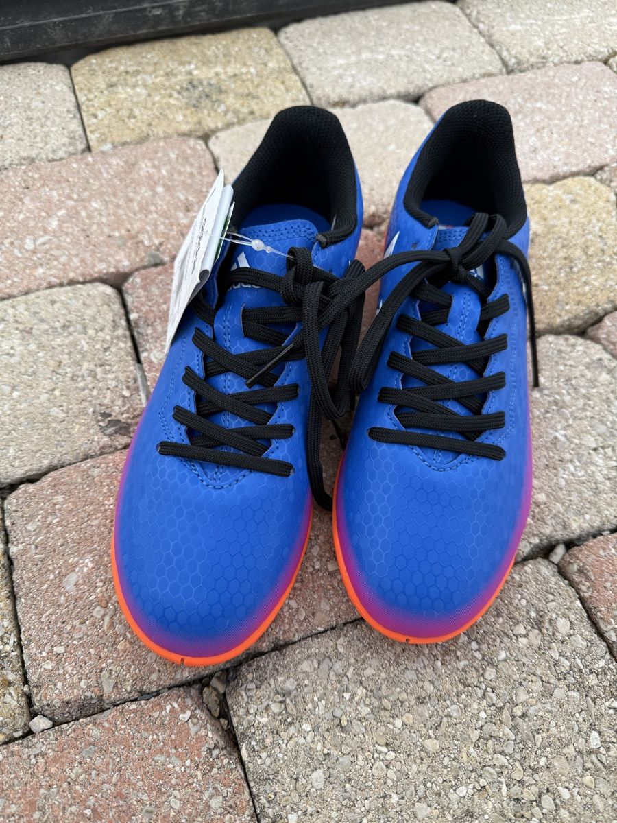 Scarpe per ragazzi: Chaussures de sport neuves 37 – Nuovo e nell'imballaggio originale da Tavannes venduto da calimero1012