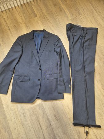 Hugo Boss Herren Anzug blau Grösse 52