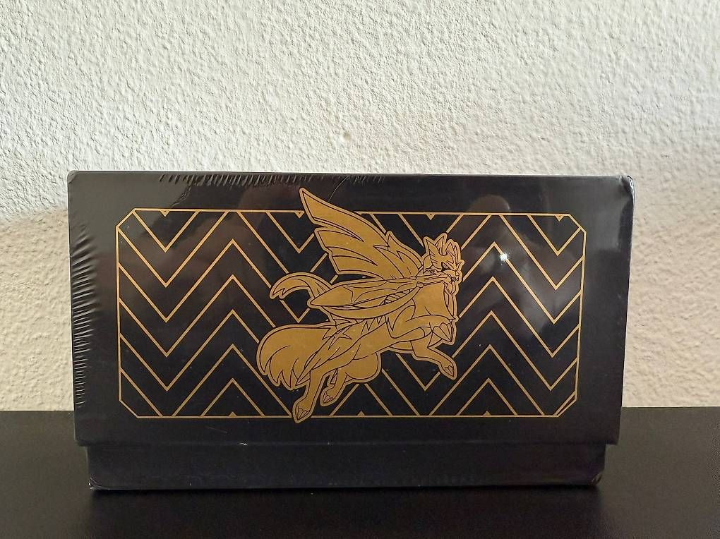 Pokémon Sammelbilder & Trading cards: Pokémon Zacian Gift Box (ETB) – Neu und originalverpackt aus Chexbres von Collectors-Peak
