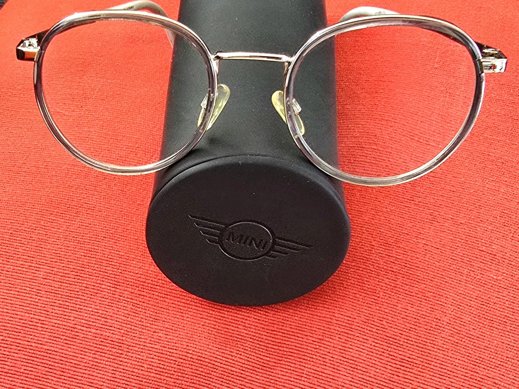 Occhiali & Lenti: Morris MINI Brille – Usato da Zufikon venduto da manifesto 1