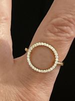 Très Jolie bague 58 sertie pierres minuscules zircon neuve