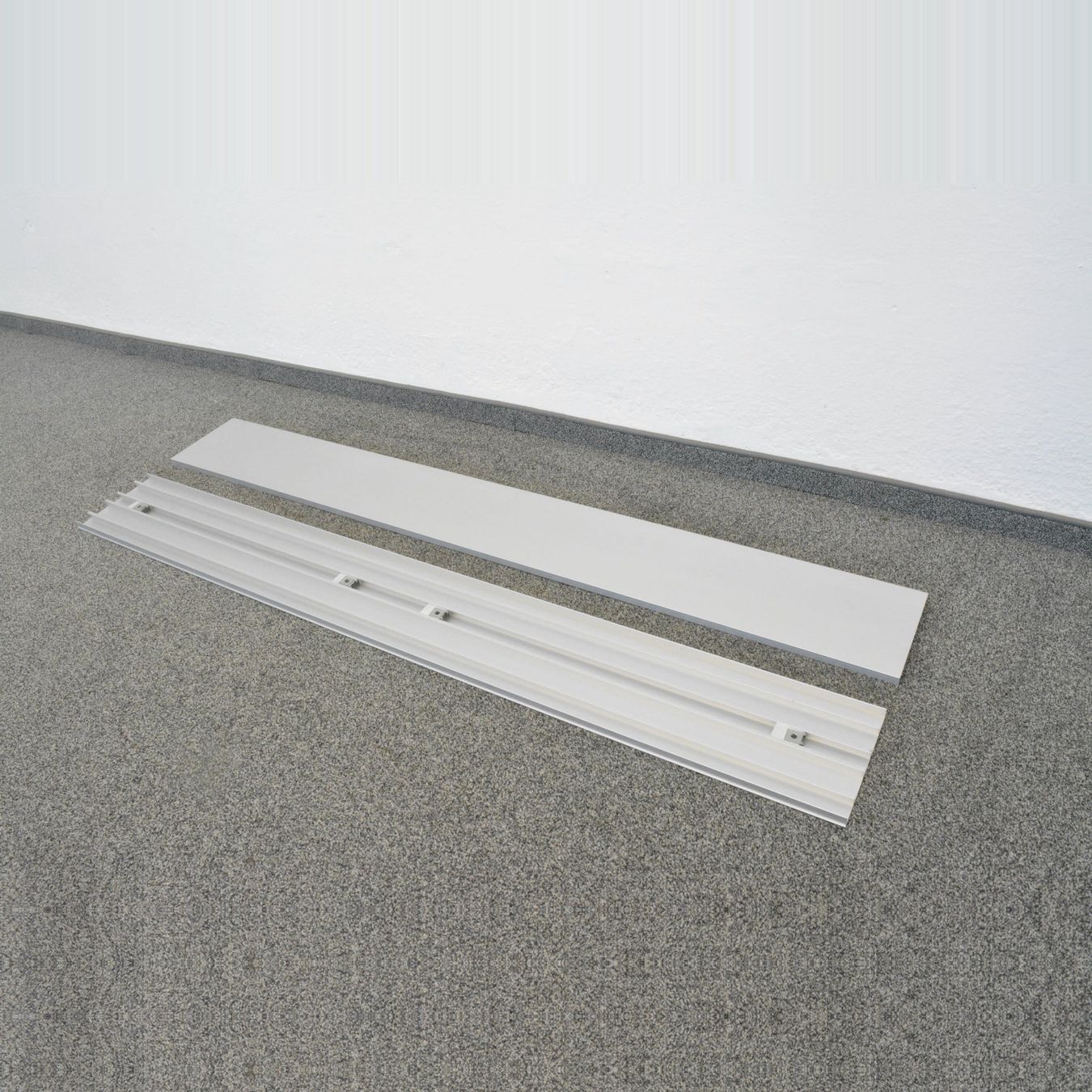 Altro per Ufficio & Commercio: Denz D3 Alu-Abdeckungen 1800mm – Usato da Schönenwerd venduto da mcofficeshop 2