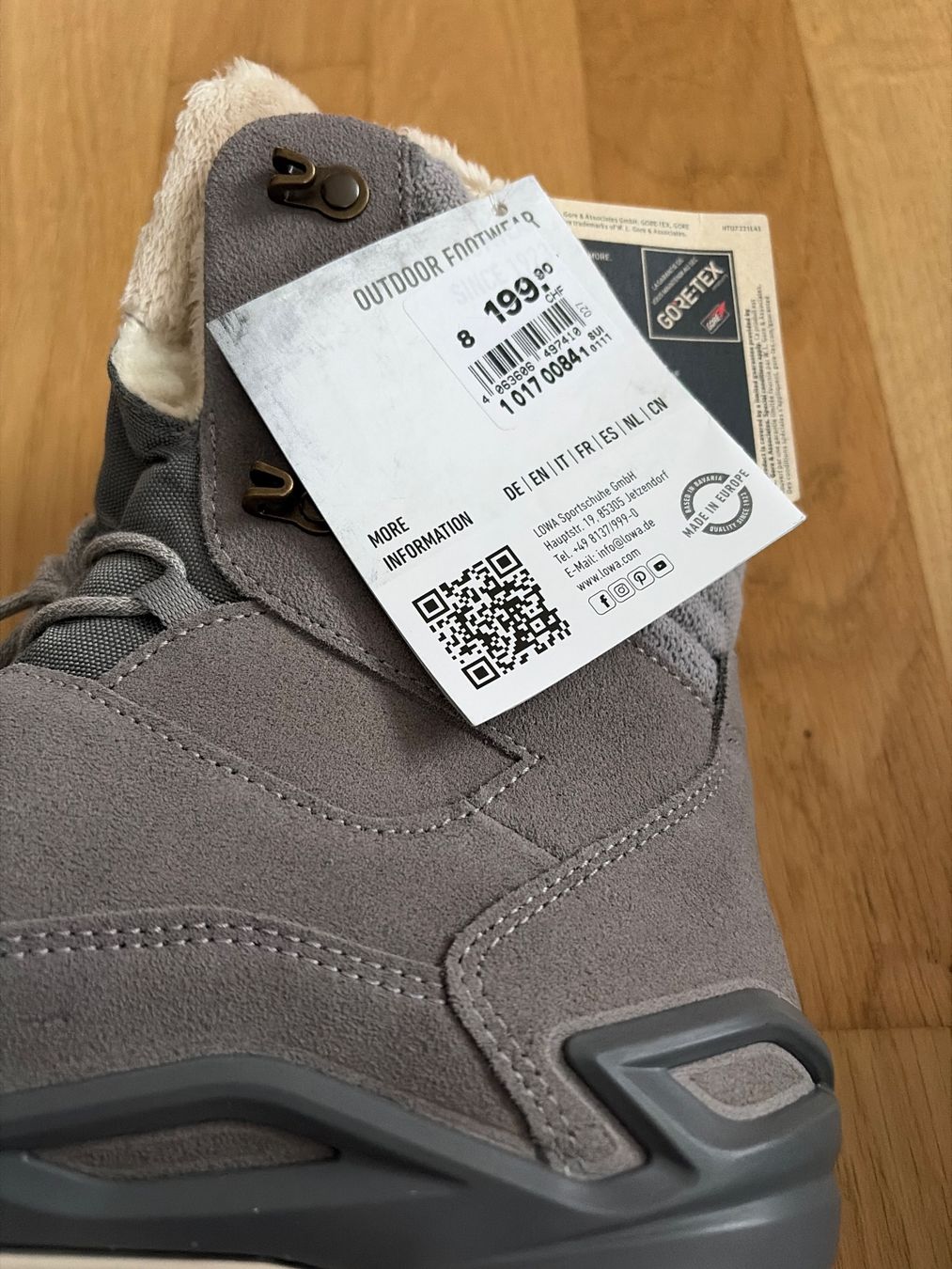 Lowa Scarpe da donna: Winterwanderschuh von Lowa – Nuovo e nell'imballaggio originale da Zürich venduto da Bergwiesen 4