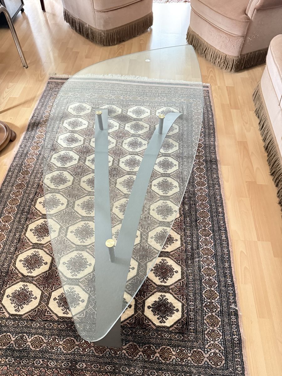 Tische: Couchtisch/Sofatisch aus Glas – Gebraucht aus Zürich von koh_b9k5 1