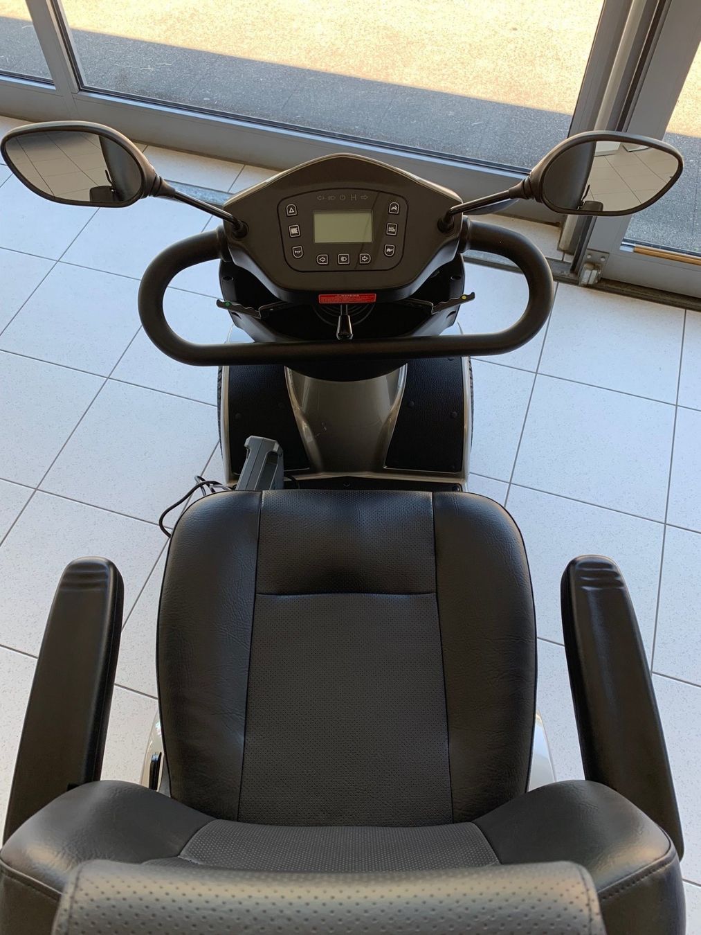 Graf Carello Veicoli elettrici: GC-9 gebraucht jedoch wie neuwertig – Usato da Schwyz venduto da GarageHorat 2