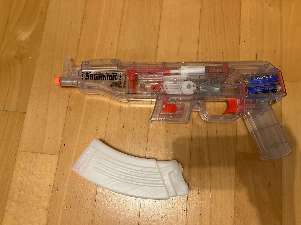 Spielzeuge: Pistola ad acqua elettrica – Gebraucht aus Meride von Alain0.. 1