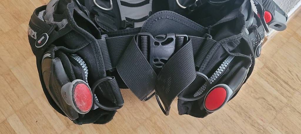 Mares Mute per immersioni: Mares Dragon SLS Gr. M BCD Tarier Jacket Tauchen – Usato da Ittigen venduto da m.kammerer 2