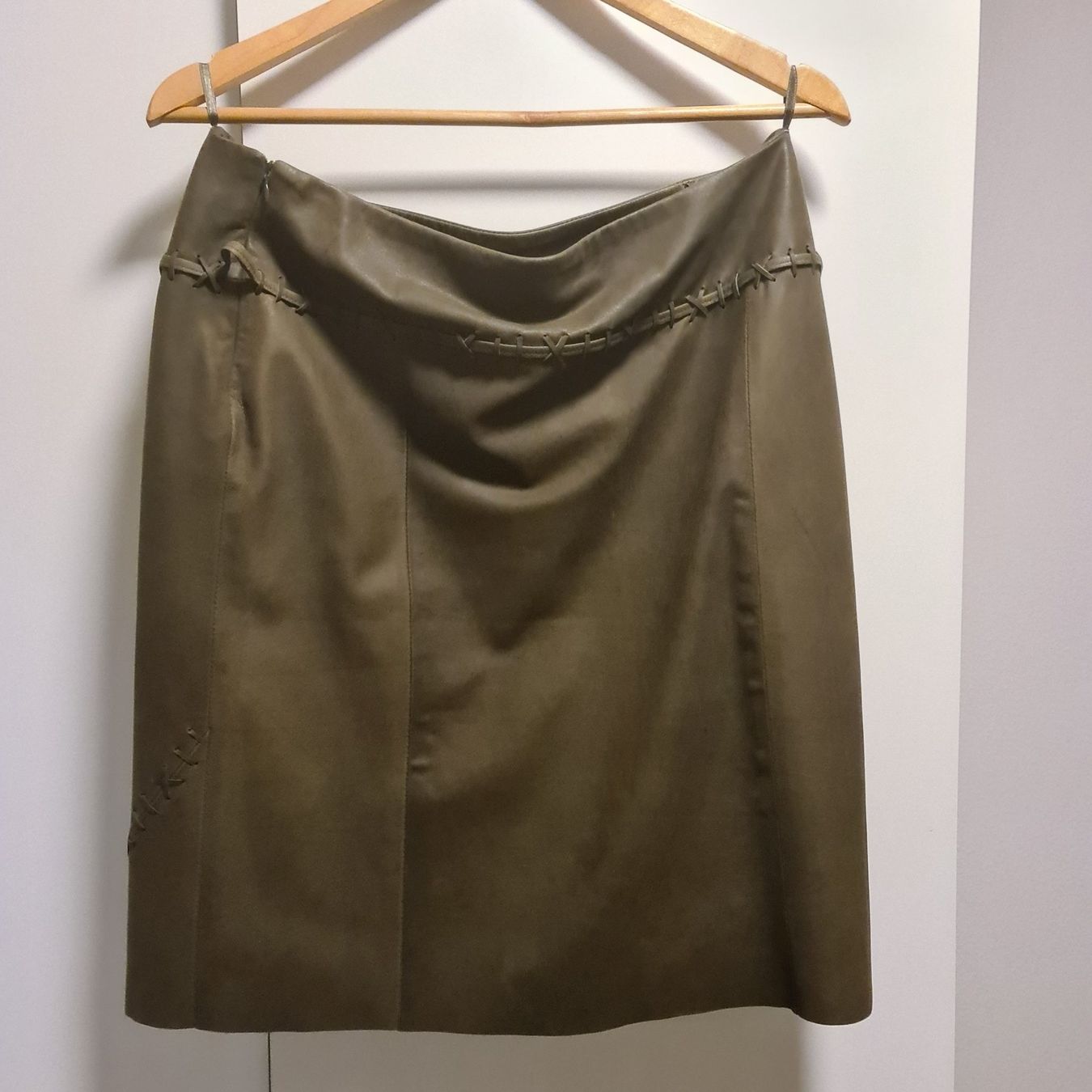 Gonne: Lederrock, neu Grösse 42 Polar Leder – Usato da Kreuzlingen venduto da Vanessa42