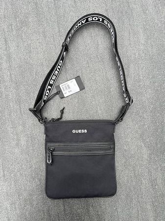 Guess Umhängetasche mit verstellbaren Gurt NEU