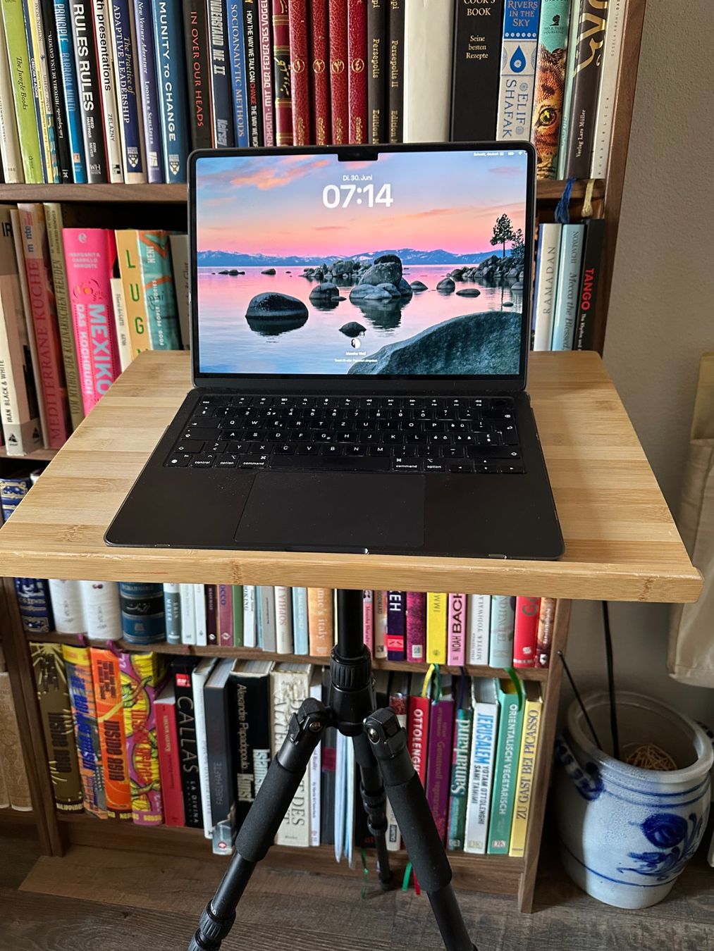 Racks & Cavalletti: Mobiler Laptopstander / Stehtisch höhenverstellbar – Usato da Luzern venduto da Tsugumi0