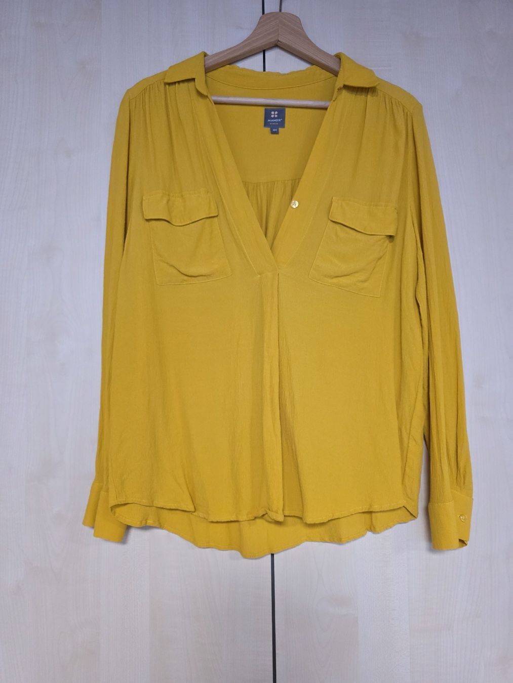 Manor Camicette: New Manor blouse size 44  – Nuovo e nell'imballaggio originale da Volketswil venduto da mic_27b5