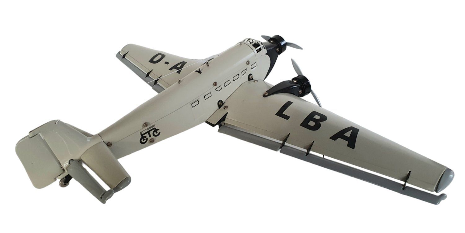 Märklin Modellbausätze & Standmodelle: Märklin JU-52 Uhrwerk-Flugzeug – Gebraucht aus Flawil von JaguarXJSHE 4