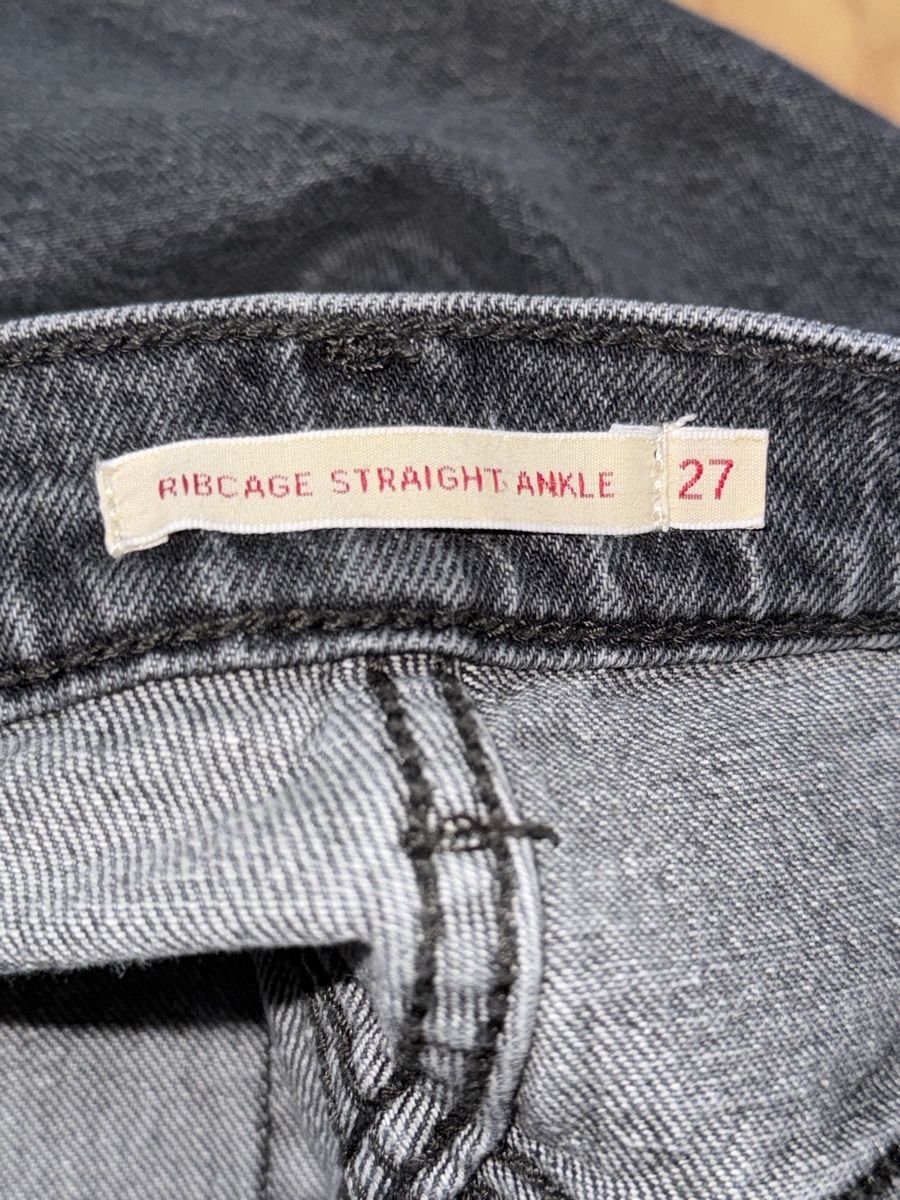 Levi's Jeans: Ribcage Straight Ankle 27 Levi‘s – Usato da Cham venduto da CorinneAR 2