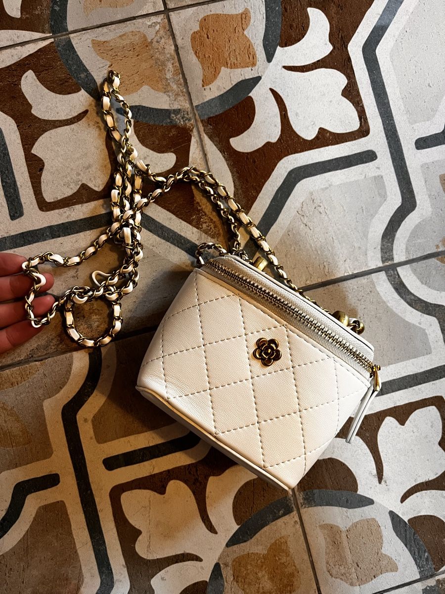 Borse: Tasche – Nuovo (secondo la descrizione) da Dotzigen venduto da White_Warrior 3