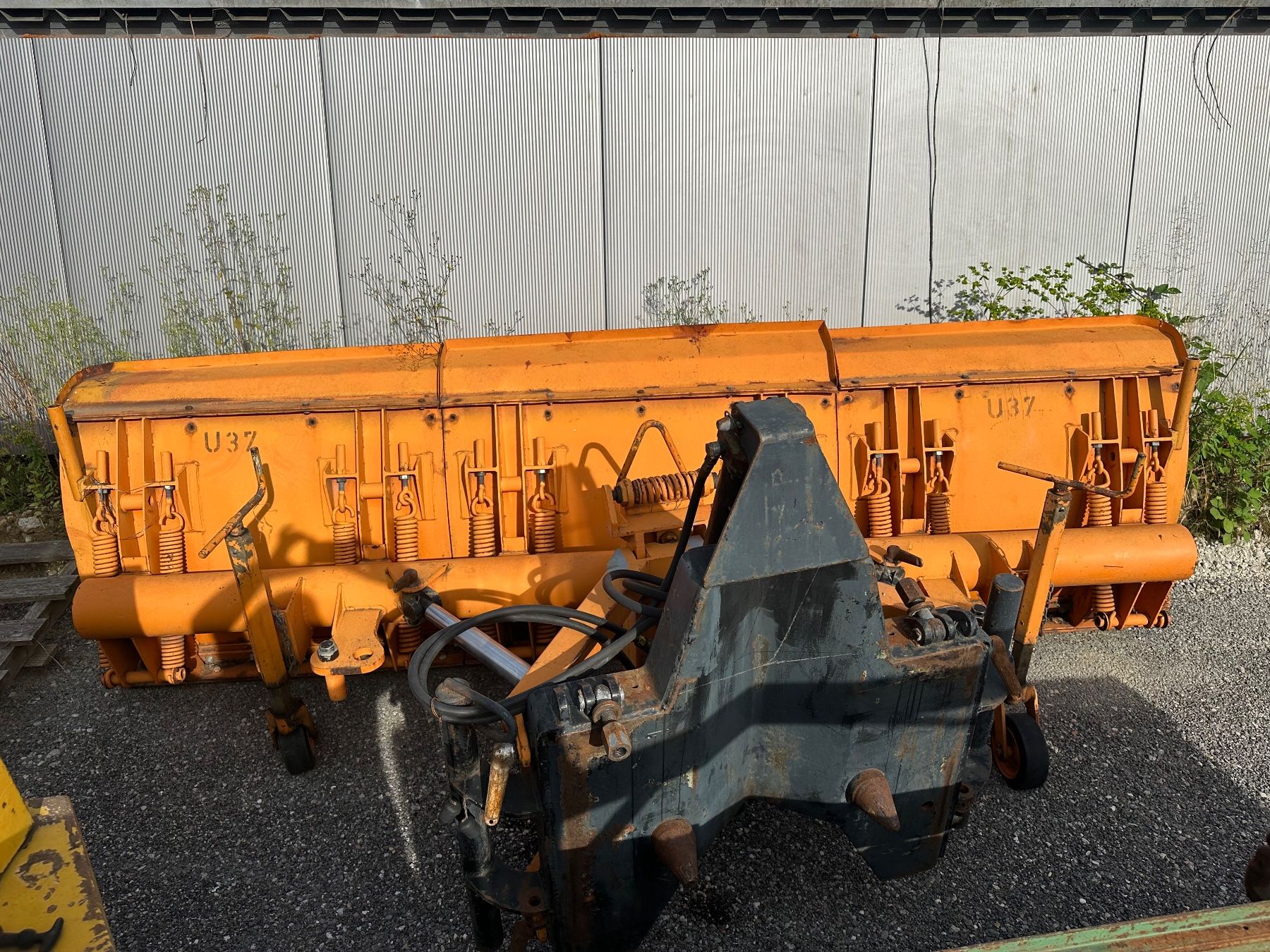 Schneeräumung: Schneepflug Für Traktor – Gebraucht aus Ettingen von lubs 4