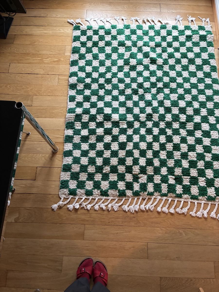 Teppiche: Grüner Teppich mit Fransen 120x150 – Gebraucht aus Zürich von hannahbuettgen 1