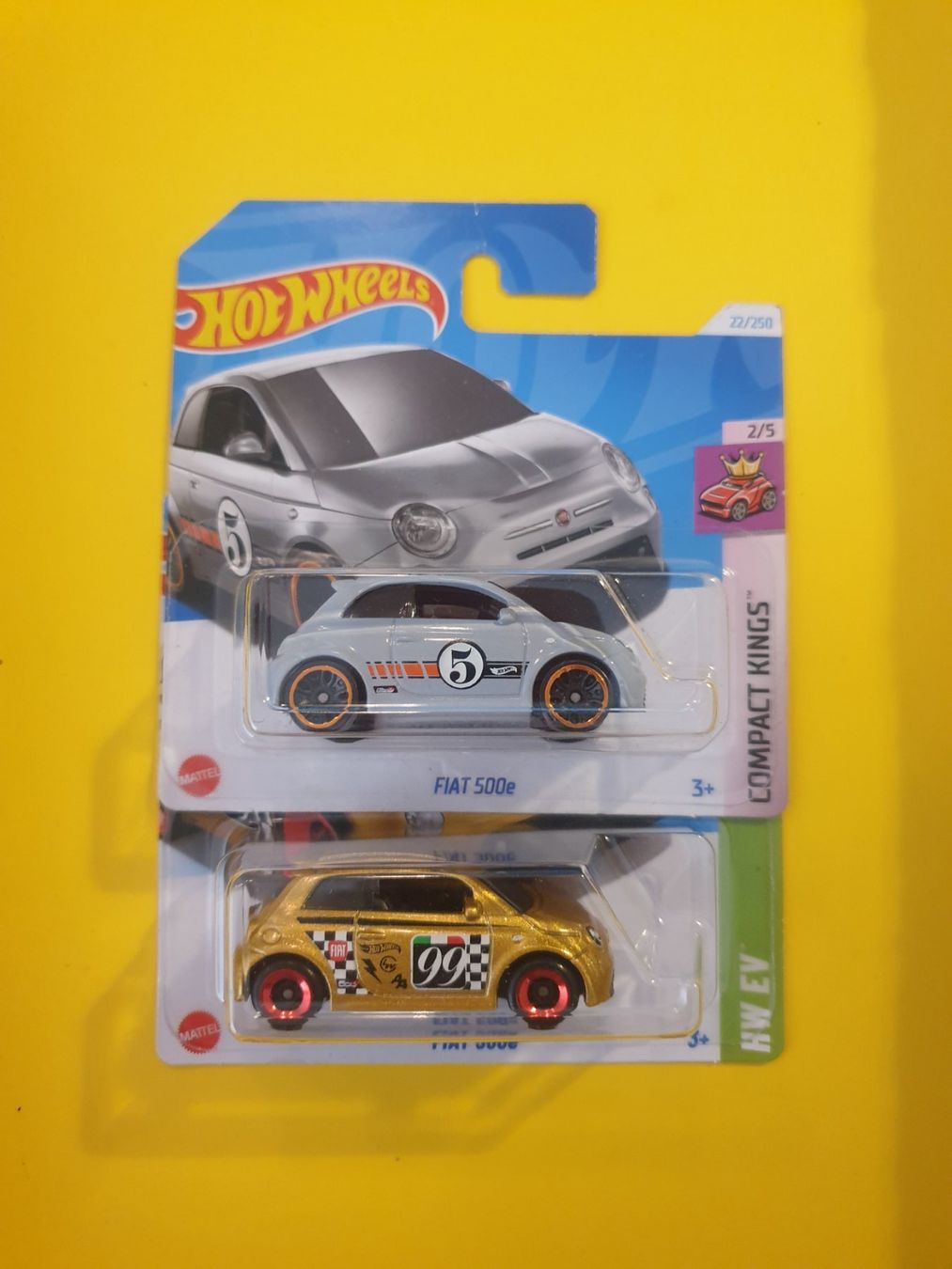 Hot Wheels Modellini d'auto: 2 x Hot Wheels FIAT 500e – Nuovo e nell'imballaggio originale da Oftringen venduto da Rotor
