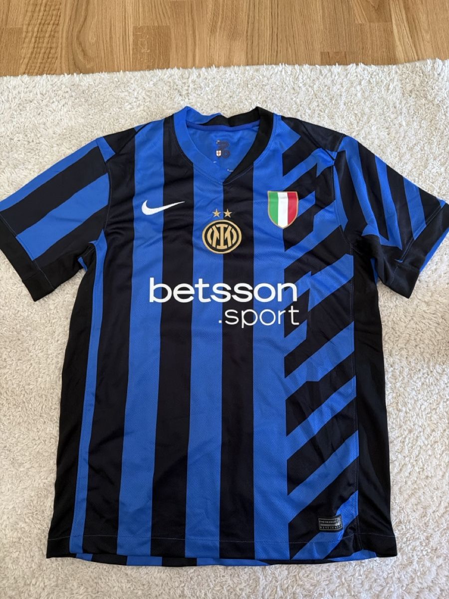 Nike Leibchen & Hosen: Maillot Inter Milan Lautaro Martinez 10 – Neu (gemäss Beschreibung) aus Genève von car_cq69