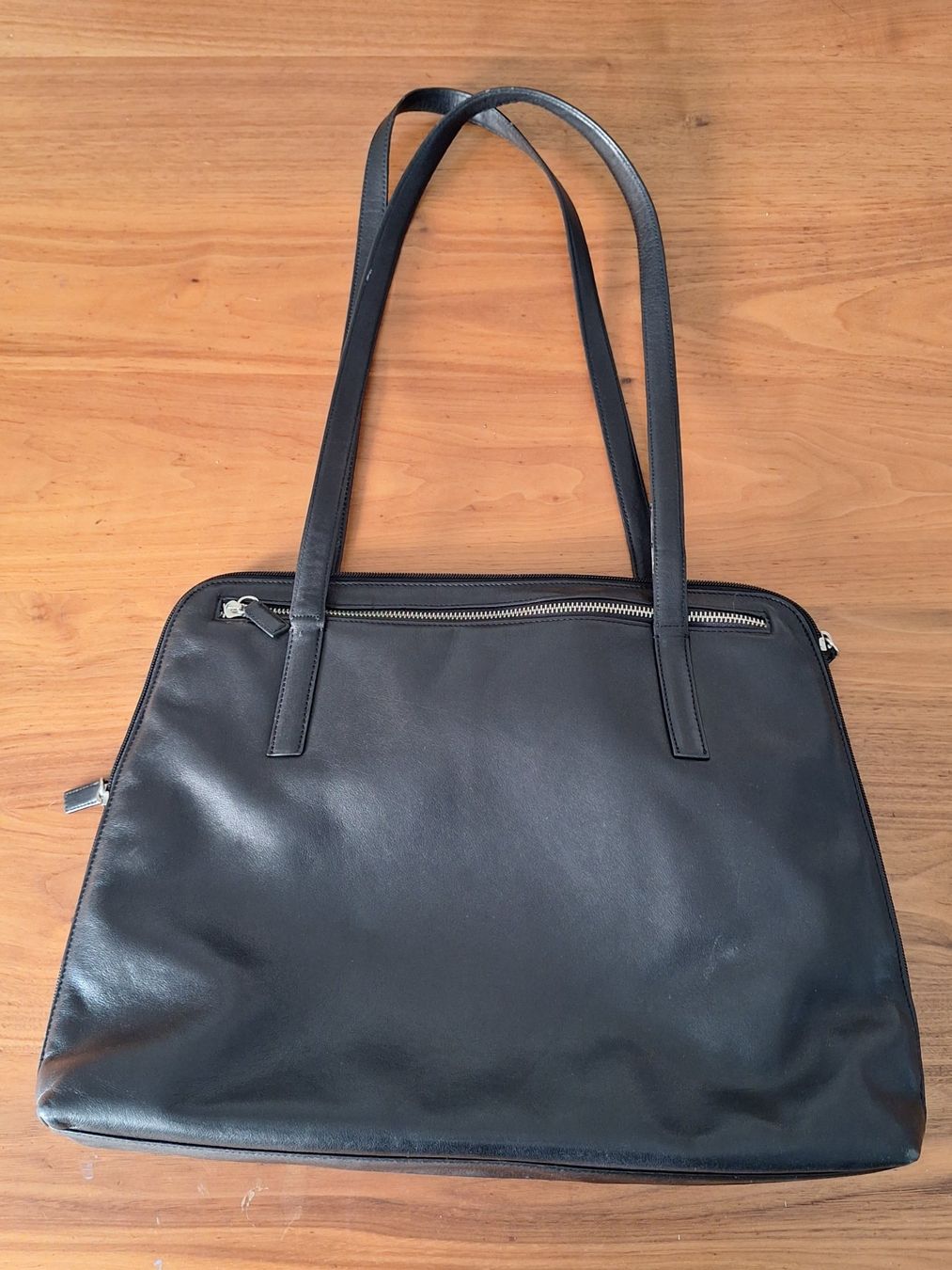 Taschen für Damen: Leohand Heyden Ledertasche, schwarz – Gebraucht aus Weinfelden von Yenas10