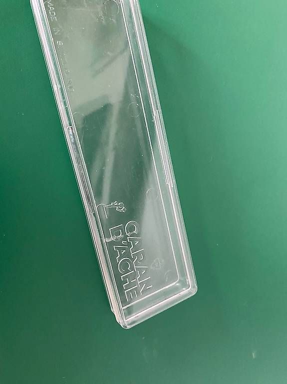 Schüler-Etuis: Caran Dache Stiftebox – Gebraucht aus Brugg AG von FlowerStreet