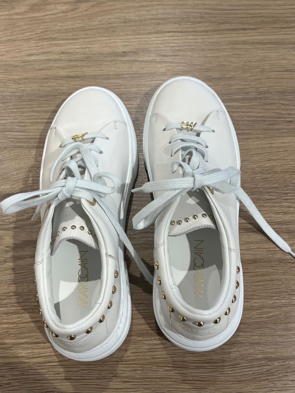 Marc Cain Scarpe da donna: Marc Cain Sneakers Gr. 38 weiss – Nuovo (secondo la descrizione) da Schmerikon venduto da Speedy053 1