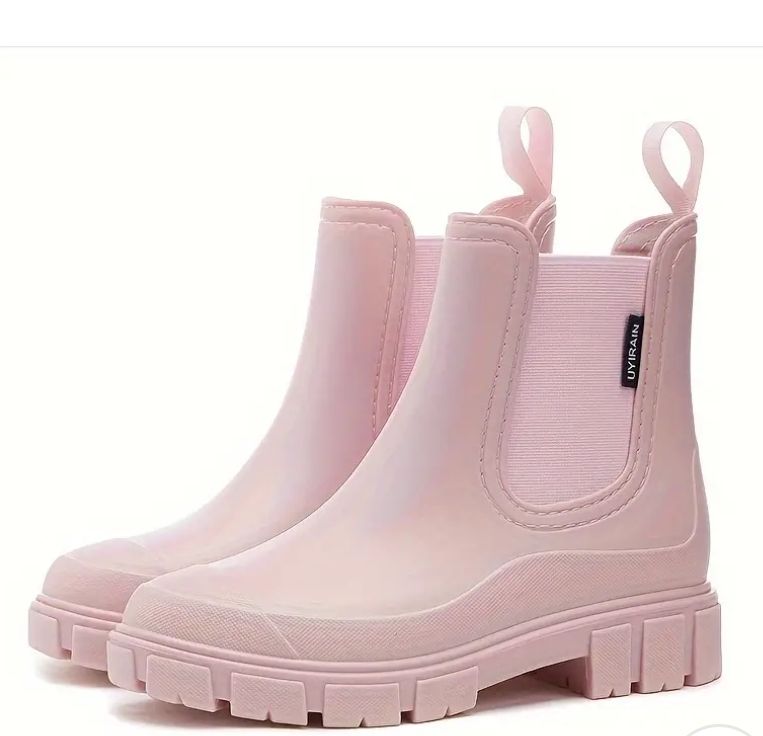 Scarpe da donna: Neue robuste rosa Gummistiefel, Grösse 39 – Nuovo e nell'imballaggio originale da Münchenbuchsee venduto da toviloa