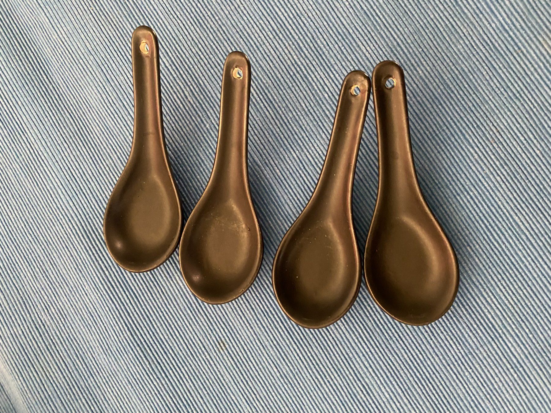 Löffel: 4 Asiatische Suppenlöffel schwarz – Neu (gemäss Beschreibung) aus Allenwinden von Obalu