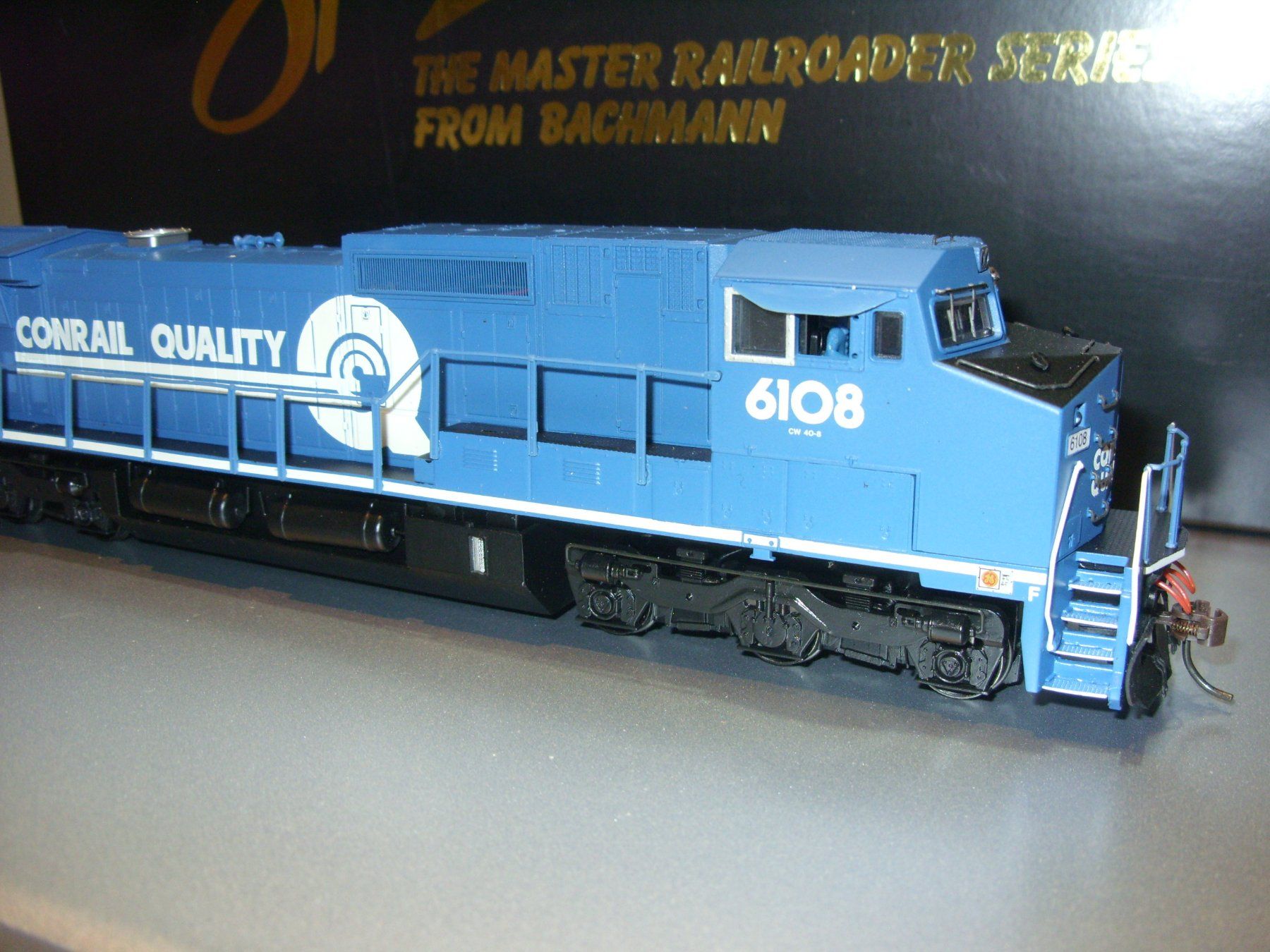 Spectrum Modellini di ferrovie: Spectrum (Bachmann)  H0  Dash 8-40CW Conrail DC analog – Nuovo (secondo la descrizione) da Untersiggenthal venduto da Gumel50