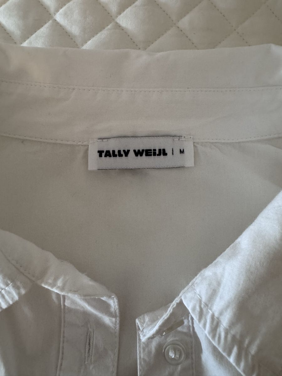 Tally Weijl Blusen: ✨Weisse Bluse mit Lochmuster Gr. M – Gebraucht aus zürich von Bailey17 2