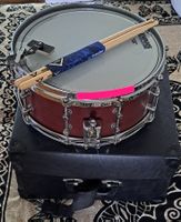 Snare Drum 14" aus Mahagoni mit Koffer und Sticks