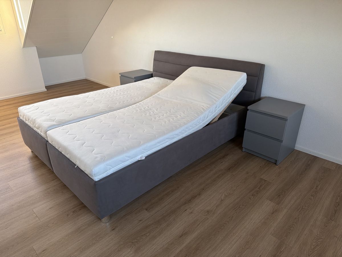 Betten: Doppelbett in grau – Gebraucht aus Hohentannen von aleberch 3