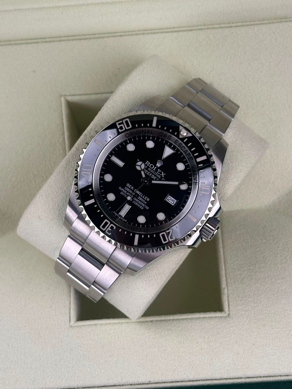 Rolex Orologi: Rolex Sea-Dweller Deepsea Ref. 116660 – Usato da St. Gallen venduto da TrokulWatches 1