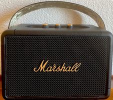 MARSHALL Kilburn II Black and Brass Bluetooth Lautsprecher