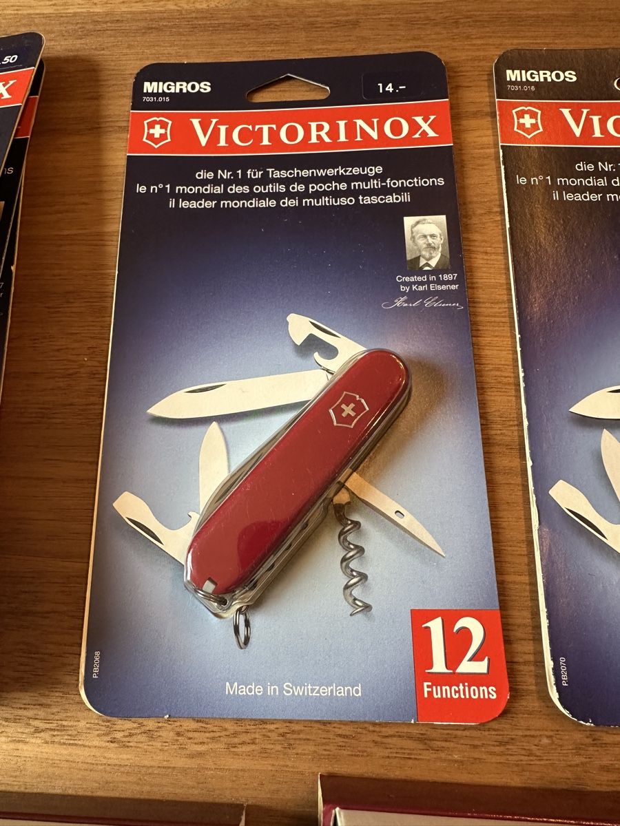 Victorinox Taschenmesser: 9 Victorinox Messer aus Nachlass – Gebraucht aus Mauren von meiedan 2