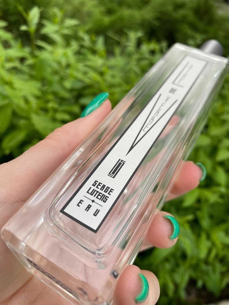 Serge Lutens Parfum & Eau de Toilette: Serge Lutens Laine de Verre 12 ml sample – Neu (gemäss Beschreibung) aus Chêne-Bougeries von Seetooyoo
