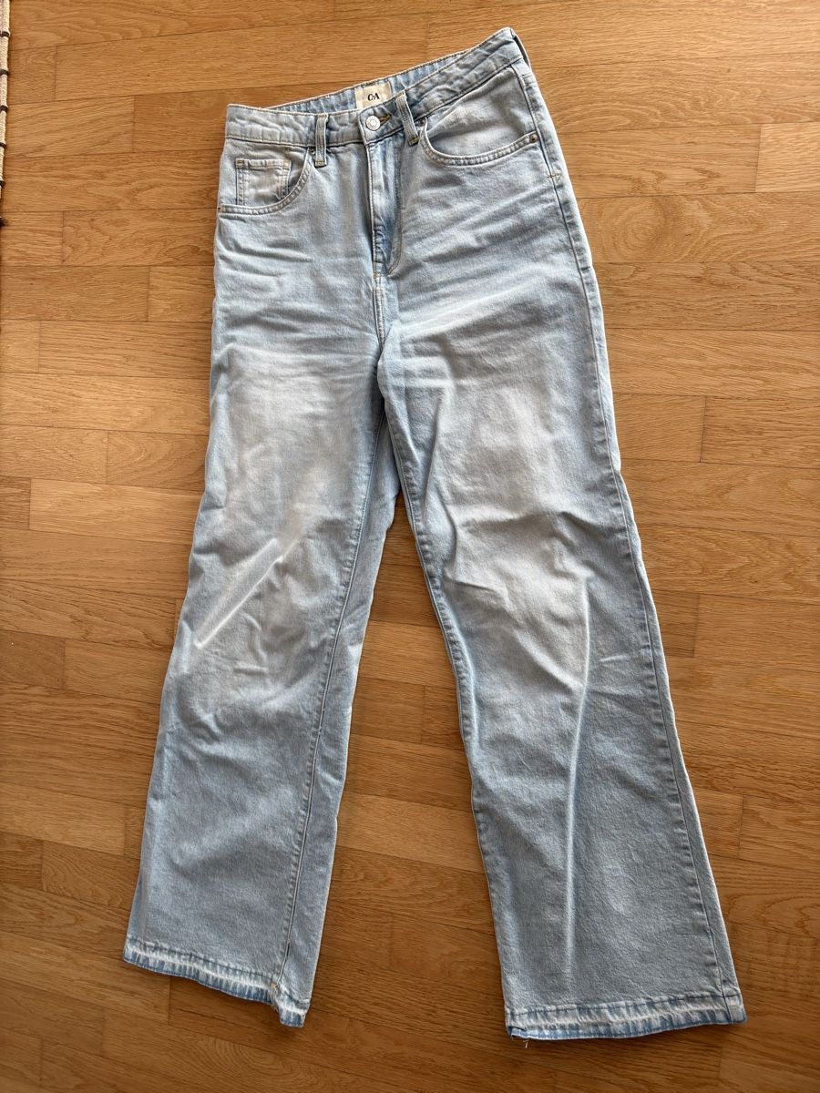 C&A Jeans: C&A light-wash jeans, Gr. 38 – Usato da Möhlin venduto da Halylea