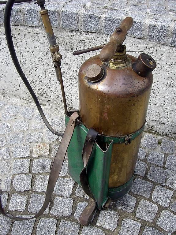 Tecnologia medica: Rückenspritze Nostalgie Typ Birchmeier – Usato da Wolfhausen venduto da kurt0110